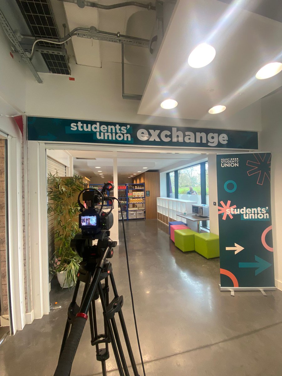 <a href="/SolentSU/">Solent Students' Union</a> has opened a new student exchange at Solent University. @4clifh41 and <a href="/megantamzin/">meg (she/her)</a> are working on the story