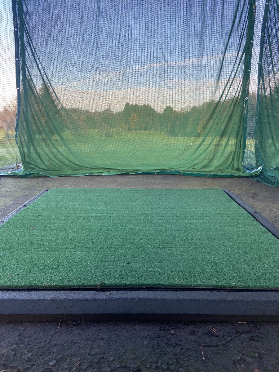 cooney1987's tweet photo. With the frost this morning it has given us time @MusselburghGC to replace our practice nets and mats which should help our members with warming up before heading out for their round. When the frost lifts we will be back to tidy up the walk in… #practice #warmup #golf #newnets https://t.co/gq0QmqxIg5