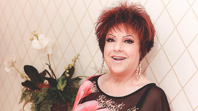 Orietta Berti: «Pane e peperoncino funzionano come un vaccino»
Contro la raucedine, il mal di gola e il naso intasato la cantante ricorre a questo rimedio naturale da quando aveva 18 anni. E funziona!

📌 bit.ly/3FeeHdy