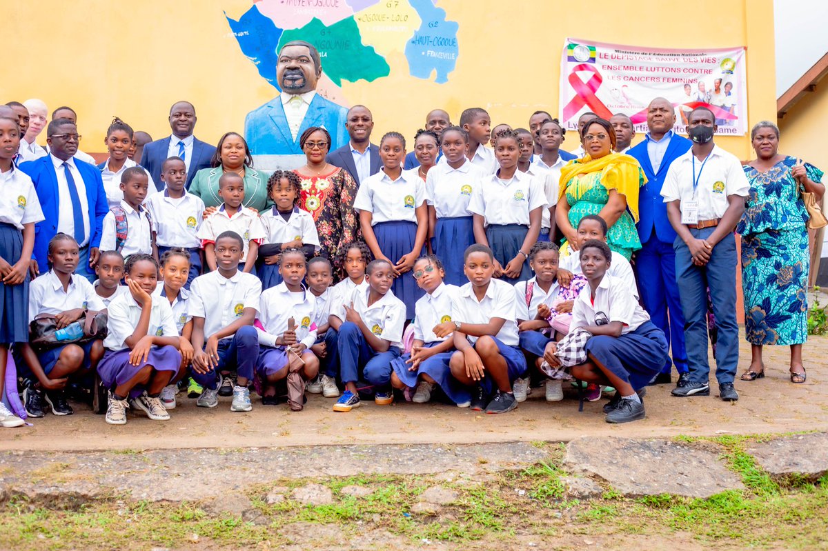 GomezAgou's tweet photo. Le 25 novembre s’est tenue la deuxième édition “Rencontres de l’excellence” une initiative du ministère de l’éducation nationale et du FMI au Gabon pour inspirer les jeunes et promouvoir les valeurs de l’excellence. Orateur fut @LoiseTAMALGO 

#Gabon #IMF #RencontresExcellence https://t.co/I2CzkxsRJ7