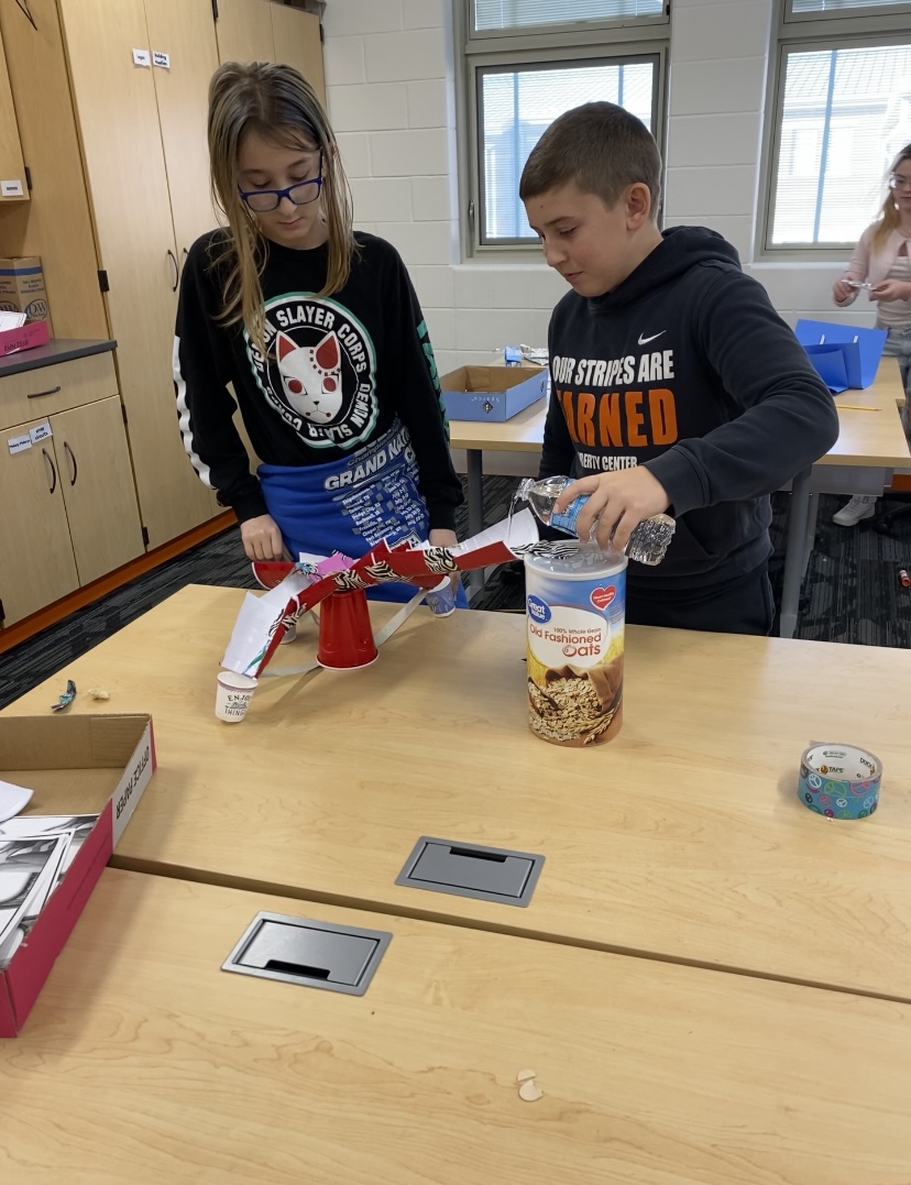 LC_Tigers's tweet photo. Mrs. Halleck's 7th Grade Social Studies class is learning about Ancient Rome. The students learned about the engineering success of the Ancient Romans and then collaborated in groups to create their own aqueducts. #positivelylc #lcstem @LCMSTigers https://t.co/c1cdhDjB5W