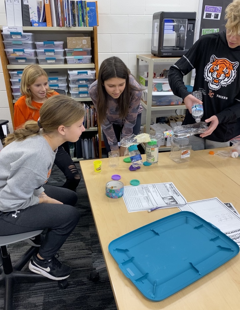 LC_Tigers's tweet photo. Mrs. Halleck's 7th Grade Social Studies class is learning about Ancient Rome. The students learned about the engineering success of the Ancient Romans and then collaborated in groups to create their own aqueducts. #positivelylc #lcstem @LCMSTigers https://t.co/c1cdhDjB5W