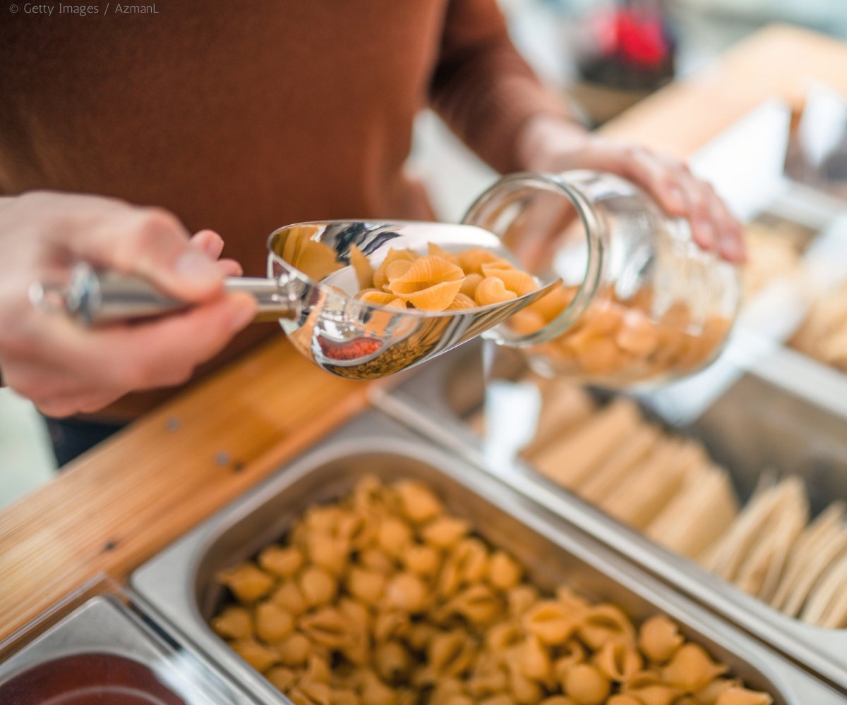 With our 🆕 Regulation on Packaging and Packaging Waste, we will:

✅ reduce packaging waste
✅ save precious resources
✅ make more packaging reusable and recyclable in the EU

This is another milestone towards a #ClimateNeutralEU by 2050 and a #CircularEconomy

2/3