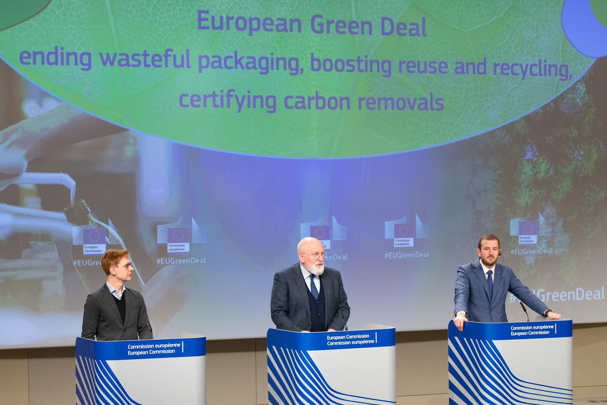 F__Timmermans's tweet photo. A few years ago, the Commission set out to make plastics fully circular, limiting and even banning some of the most polluting #SingleUsePlastics🥤🍴🥡
  
Today we take the next step by putting the entire packaging sector firmly on track towards circularity 📦♻️

#ZeroPollution https://t.co/iwTmwohBC0