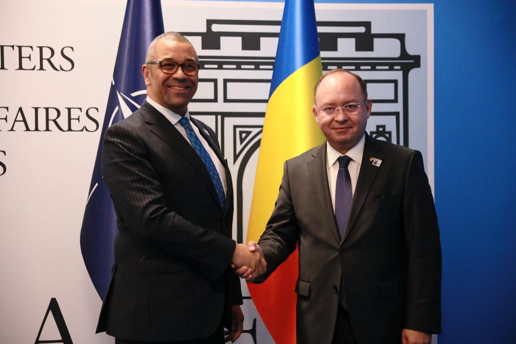 BogdanAurescu's tweet photo. Very positive exchange w/Foreign Secretary @JamesCleverly #ForMin_Bucharest.Reaffirmed joint interest 2 make 🇷🇴🇬🇧 #StrategicPartnership stronger, 2 the benefit of our citizens,incl. RO citizens in UK.Meaningful talk on shared global challenges & need 2 consolidate our resilience https://t.co/Rcdgr4WPC0