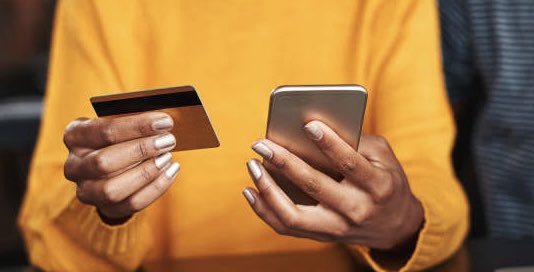 talkcentss's tweet photo. The correct way to use a credit card 

(Thread)👇🏽 https://t.co/WLwEMhn6I3
