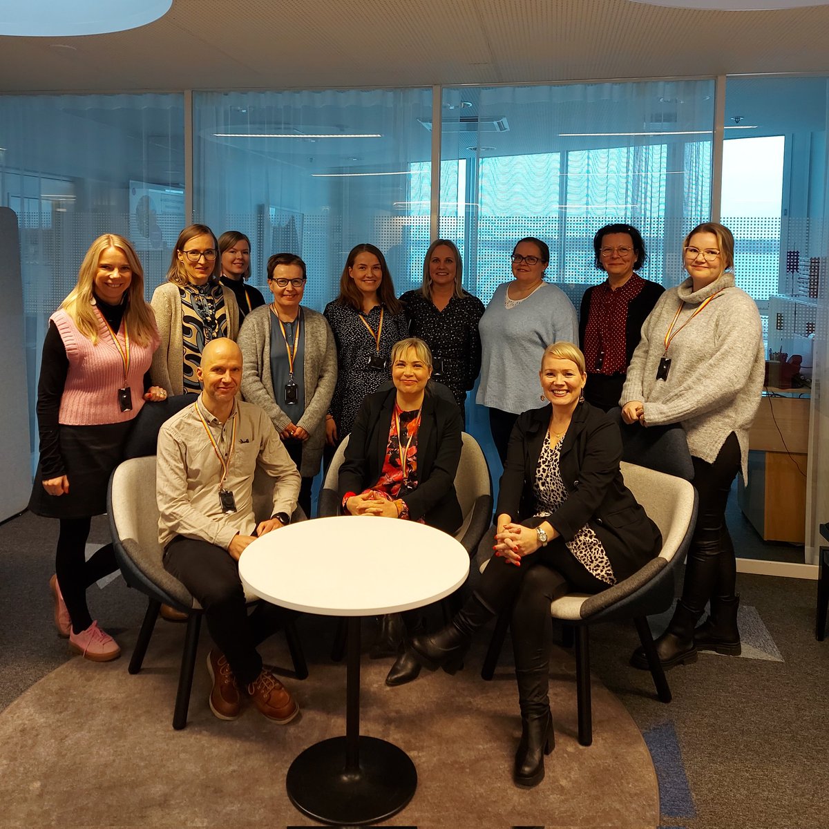 Haikeat jäähyväiset - näkemiin <a href="/varma_tweet/">Työeläkeyhtiö Varma</a> ja kaikki mahtavat kollegat!👋Oli huippu mielenkiintoiset 2,5 vuotta mm. sijoitus- ja kiinteistöaiheiden parissa. Kiitos IVK mm. <a href="/viippola/">Katri Viippola</a>, <a href="/ilaritakamaki/">Ilari Takamäki</a>, <a href="/ReettaLeh/">Reetta Lehto</a>, <a href="/MarjutTervola/">Marjut Tervola</a>, <a href="/HannaLeskela/">Hanna Leskelä</a> ja kaikki muut pätevät kollegat! ❤️❤️