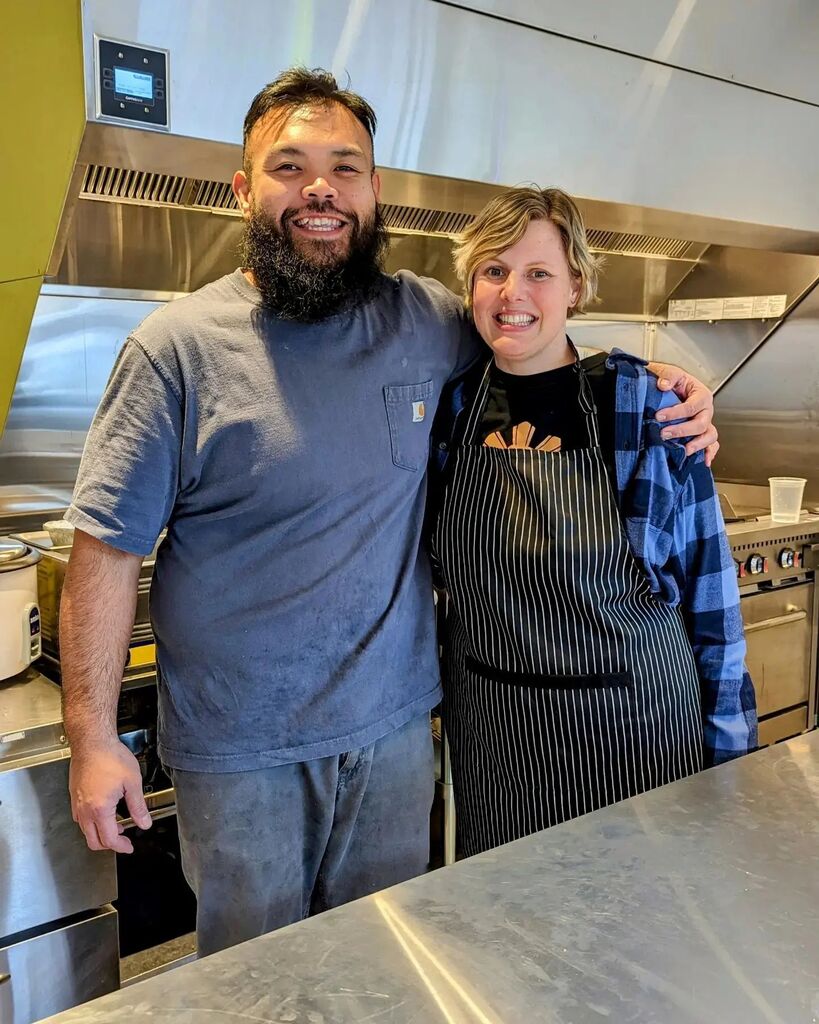 FujOnTap's tweet photo. Late post but so glad I could make it to the open of @cheebog518 last week! Thankful to have some amazing Filipino home cooking back in the 518. Got to try the chicken adobo, lumpia and smoked longganisa, all great! Will def be back for some lechon and p… https://t.co/MC00QWOVRa https://t.co/x8CGJU6pNq