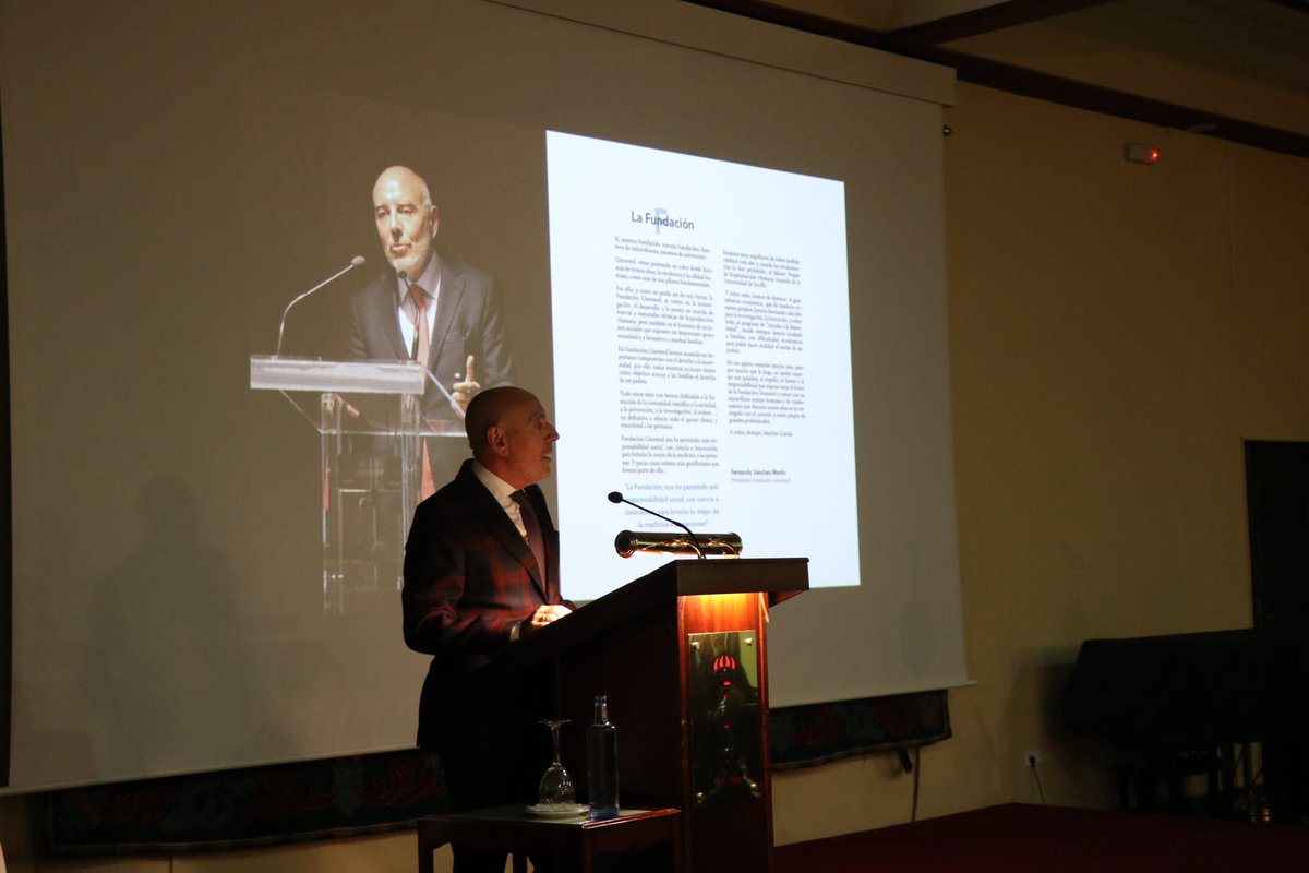 Ayer fue un día muy especial✨: celebramos el #10Aniversario de <a href="/GinemedFund/">Fundación Ginemed</a> con la presentación de la Memoria Anual de Actividades en <a href="/RCLabradores/">Real Círculo de Labradores de Sevilla</a>.

🎖Entregamos el Premio al Mejor Proyecto de Investigación 2022 al científico Ramón Risco por su proyecto de #criopreservación.