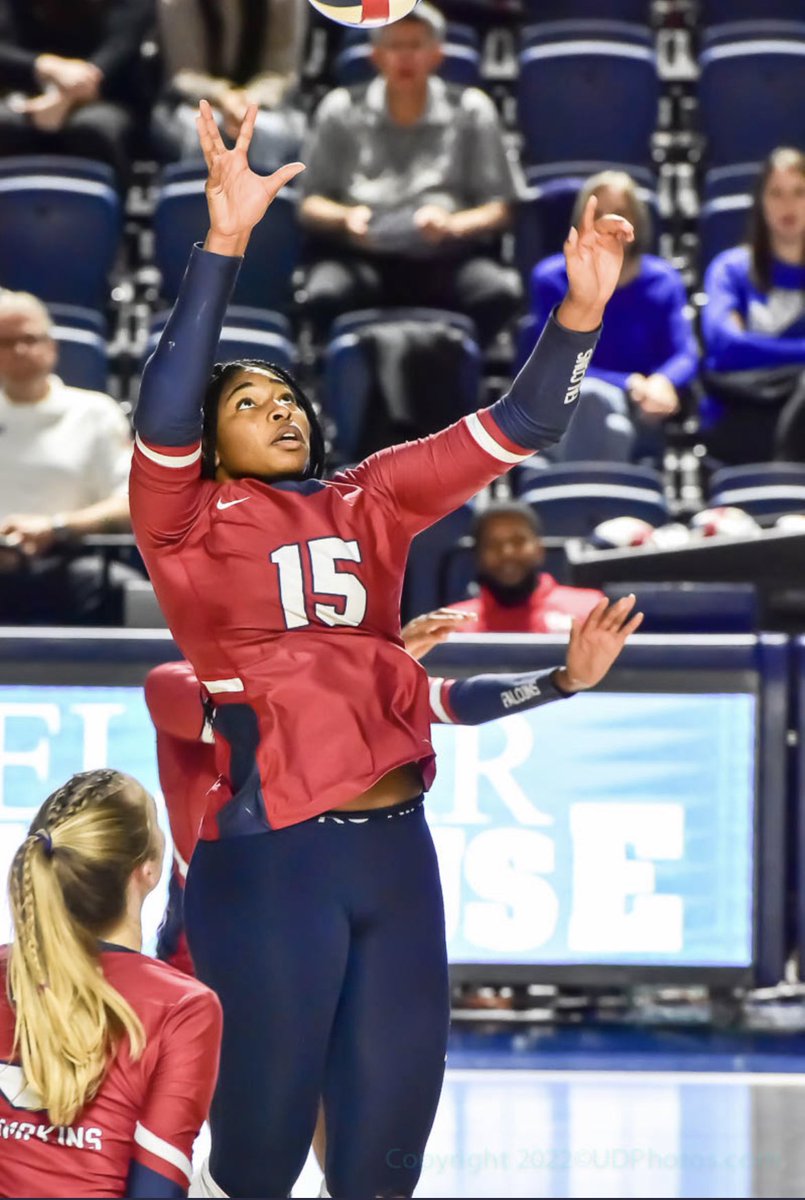 Congratulations to <a href="/CTchouangwa/">Cindy Tchouangwa🦋</a> Max Preps All American 1st Team. Tendai Titley Max Preps All American 2nd Team. So proud of you!!! #nph