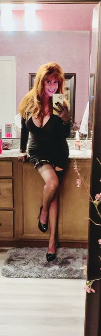 Good morning Baby! 💋 just a little selfie from last night. More at https://t.co/m624uaK3UK  plus a sexy