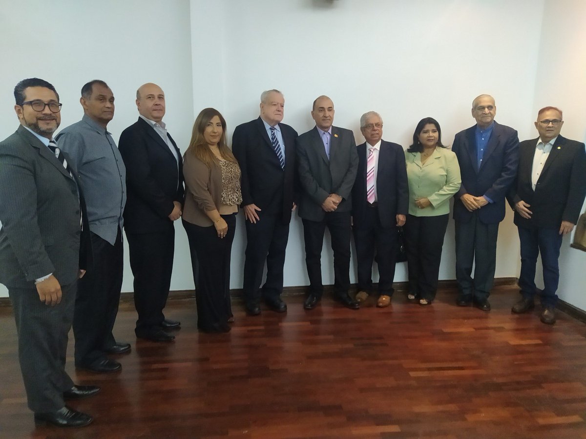 "Servicios Públicos, Producción Industrial y Calidad de Vida en Vzla". Con Orgullo de Ser Industrial
<a href="/pavohenry/">Henry Perez</a>

<a href="/fedecamarazulia/">FEDECÁMARAS ZULIA</a>

<a href="/ZuplaWeb/">Zuliana de Plásticos</a>

<a href="/indusalca/">Industrias Salineras</a>

<a href="/ViveMarmoca/">Marmoca</a>

<a href="/grupo_cobeca/">GRUPO COBECA</a>

<a href="/solquiven_ca/">SOLQUIVEN C.A.</a>

<a href="/BITUPLASTCA/">Bituplast,c.a</a>