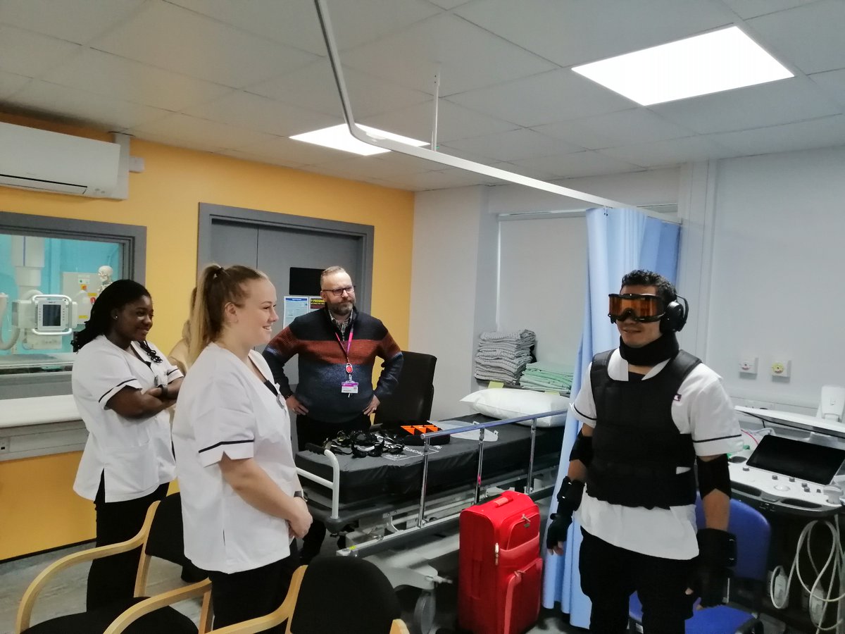 Matt_SimTech's tweet image. We really enjoyed our first Empathy session using our GERT age simulation suits and tremor gloves 👏 with our #DRstudents thank you @Gary_Francis_79, @AECCUniversityC @AECCRadiology
#empathy
#agesimulation
#healtheducation
#medicalsimulation