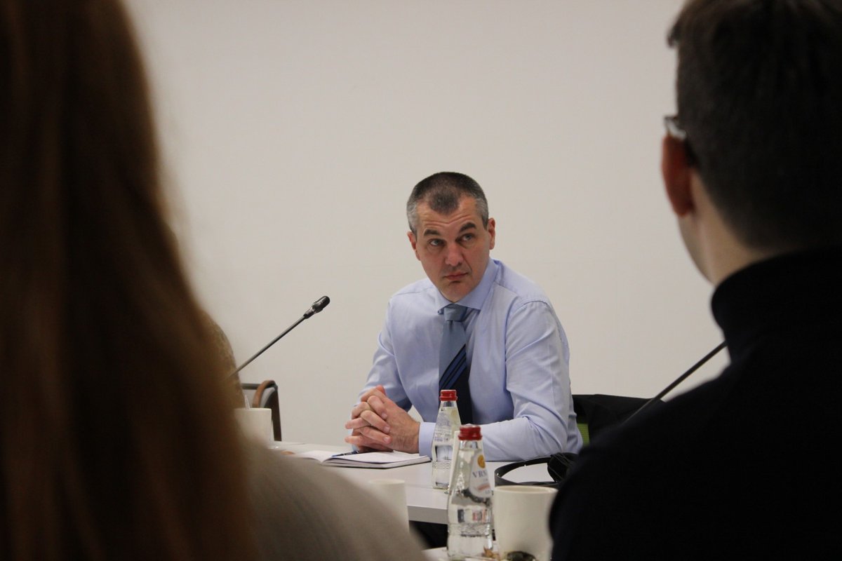 Today we had a meeting with academia &amp; CSOs to present the concept of the generations &amp; gender survey in 🇷🇸,  a possible Pan-Balkan survey to be conducted in the coming years. 
GGS will capitalize on #census data accross the region and complement other analysis already conducted.