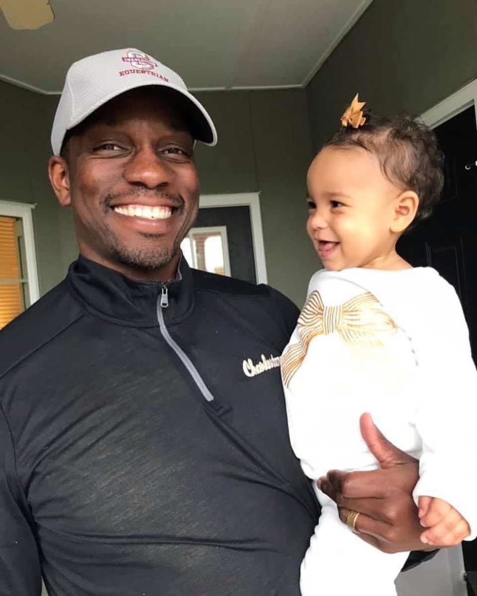 jamjamwalton's tweet photo. Happy Birthday Zadie! Daddy loves you. You are three today. Oh lawd, I need time to stop! God is good. #ZadieJune #DaddyJam https://t.co/9oQV62eTfp