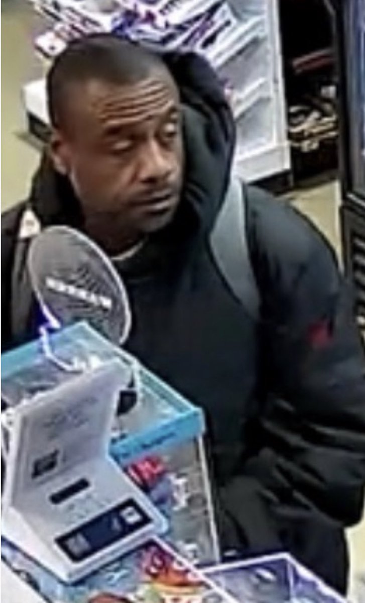 PghPolice's tweet photo. Police are asking for the public's help to identify the male in these photos.

He is a suspect in at least four business burglaries and about half a dozen vehicle break-ins Downtown. 

Info? Call the Zone 2 station and speak with detectives at (412) 255-2827. https://t.co/lxUIr4e5lf