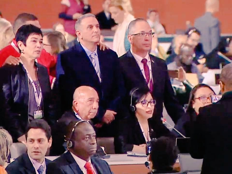 triana_alexis's tweet photo. #Cuba JONRÓN!!! "Los saberes de los maestros del ron ligero cubano" acaban de ser declarados Patrimonio Cultural Inmaterial de la Humanidad, y quedarán inscritos
en Lista representativa del mismo. El examen de candidatura cubana comenzó ayer y culminó esta mañana. #CubaEsCultura https://t.co/LvDEuSlDe4