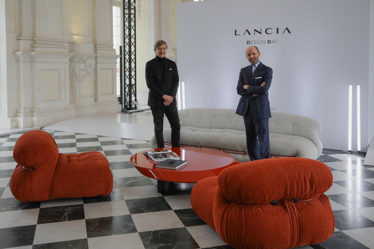 Italianità, Innovazione, sostenibilità e Made in Italy. Ecco cosa unisce Lancia al brand italiano <a href="/Cassina/">Cassina</a> ponendo le basi per una collaborazione futura. 
#LanciaDesignDay #LanciaRenaissance