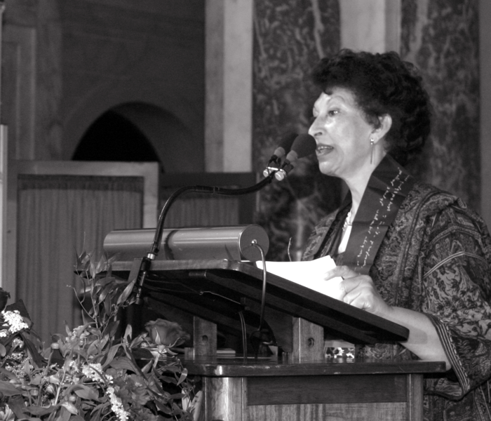 ASCLeiden's tweet photo. On 30 November 2015, Moroccan feminist writer and sociologist Fatema Mernissi died in Rabat at the age of 75. Her legacy can be greatly attributed to her scholarly and literary contributions to the early Islamic feminist movement. See our: #LibraryWeekly.https://t.co/uqbwdNddIK https://t.co/arpY43tUJQ