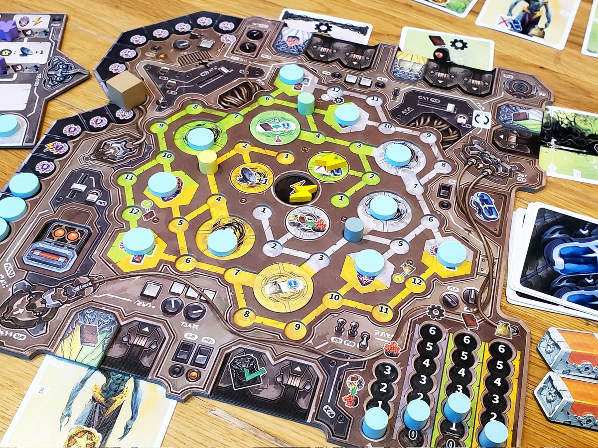 HendrikBreuer's tweet photo. 🌸 ❄Endlich geht es mal los mit Revive! Aus einer schnellen Kennenlernsolorunde wurden gleich mal drei. Der Machine Track ist etwas unübersichtlich, das Spiel macht aber einen sehr starken Ersteindruck! More to come, stay tuned.📻 https://t.co/Tl5Jphn1hR