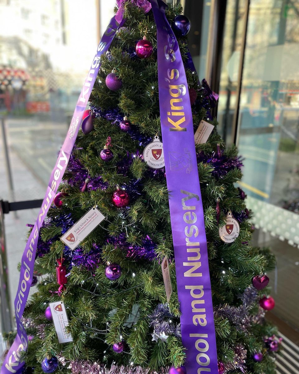 KingPlymouth's tweet photo. Year 6 decorating #ChristmasTree at Theatre Royal Plymouth. All for @NSPCC and donations from local businesses. Great start for the Christmas festivities. https://t.co/RMRV1xUMd2