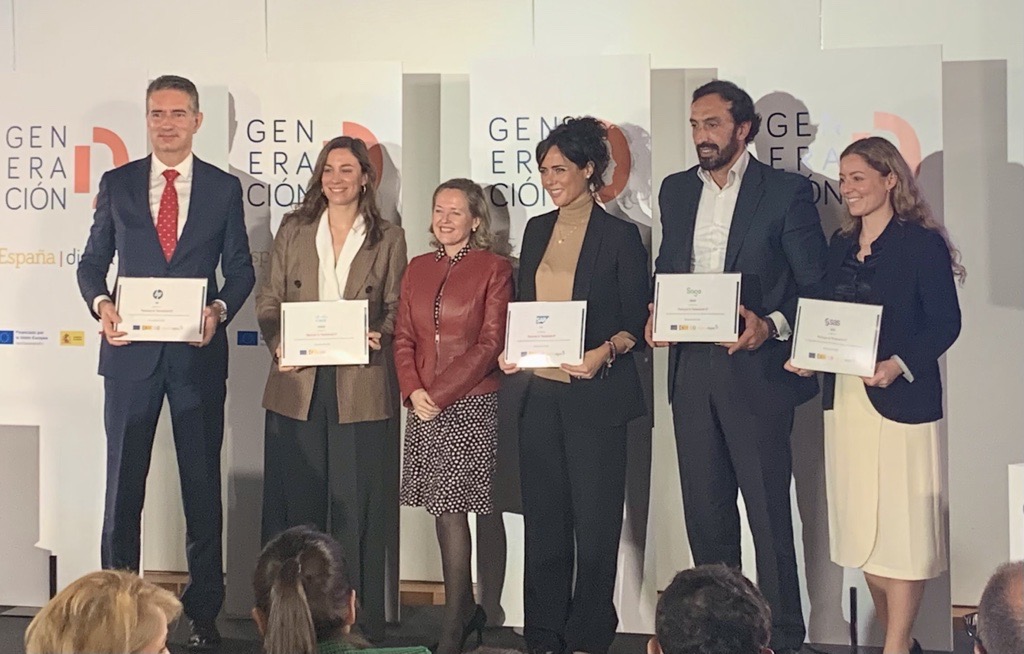 Nos unimos al Pacto Generación D de <a href="/SEDIAgob/">S.E. Digitalización e Inteligencia Artificial</a> y 
<a href="/_minecogob/">Economía, Comercio y Empresa</a>.
La tecnología acompañada de las necesarias competencias digitales son clave para reducir la desigualdad digital, y con ello nos comprometemos en Sage.