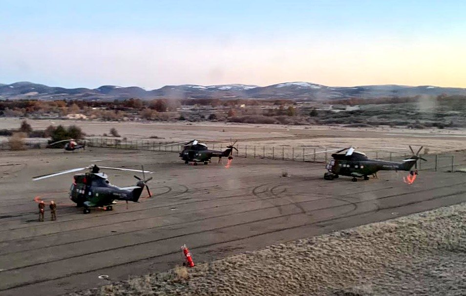 COM_EALAT's tweet image. J'étais au #2REG sur un exercice chef de patrouille qui permet également aux unités de l'@armeedeterre de mieux appréhender les contraintes spécifiques du combat en vol en faisant face aux difficultés tactique (ENI/blessés) LOG (coordination/carburant) &amp;amp; technique (pannes/radios)