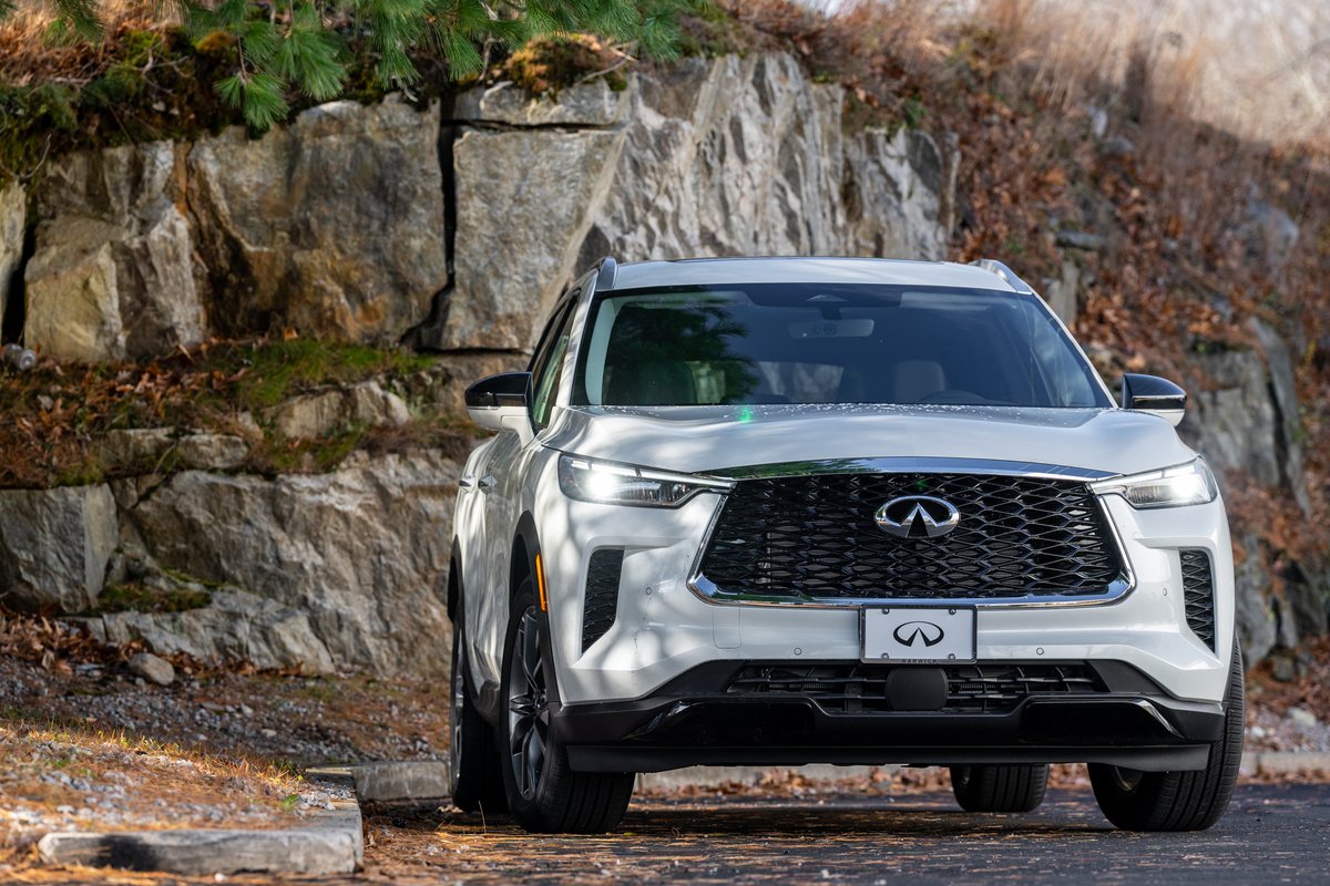 INFINITIWarwick's tweet photo. The 2023 Infiniti QX60, designed with life and leisure in mind. #infiniti #infinitiwarwick #infinitiusa #infinitifamily #infinitination #infinitiqx60 #infiniticlub #infinitilove https://t.co/NLql7G6toe