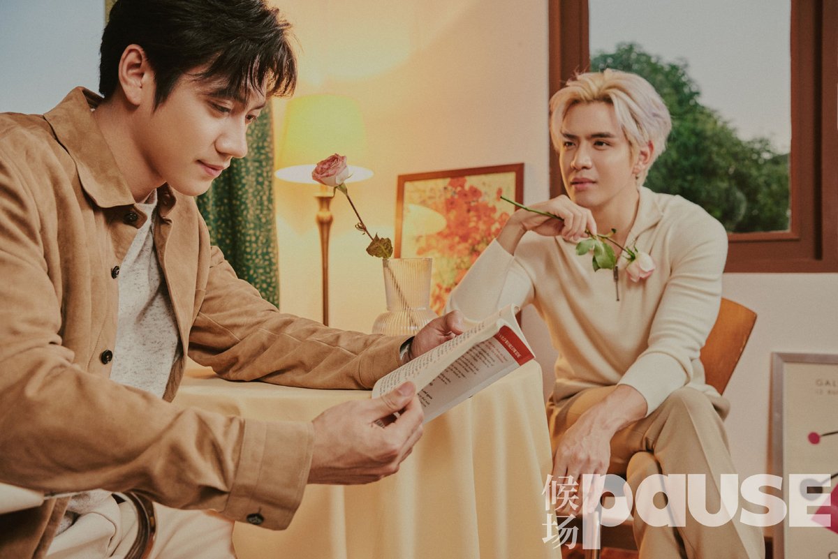 pisces0420's tweet photo. New magazine，so sweet🐱🐶

@RachataJam @film_tnp20 

#GrabFood10Versaryland
#jamfilm #แจมฟิล์ม #JamRachata #แจมรชตะ #FilmThanapat https://t.co/h6iijEth3r