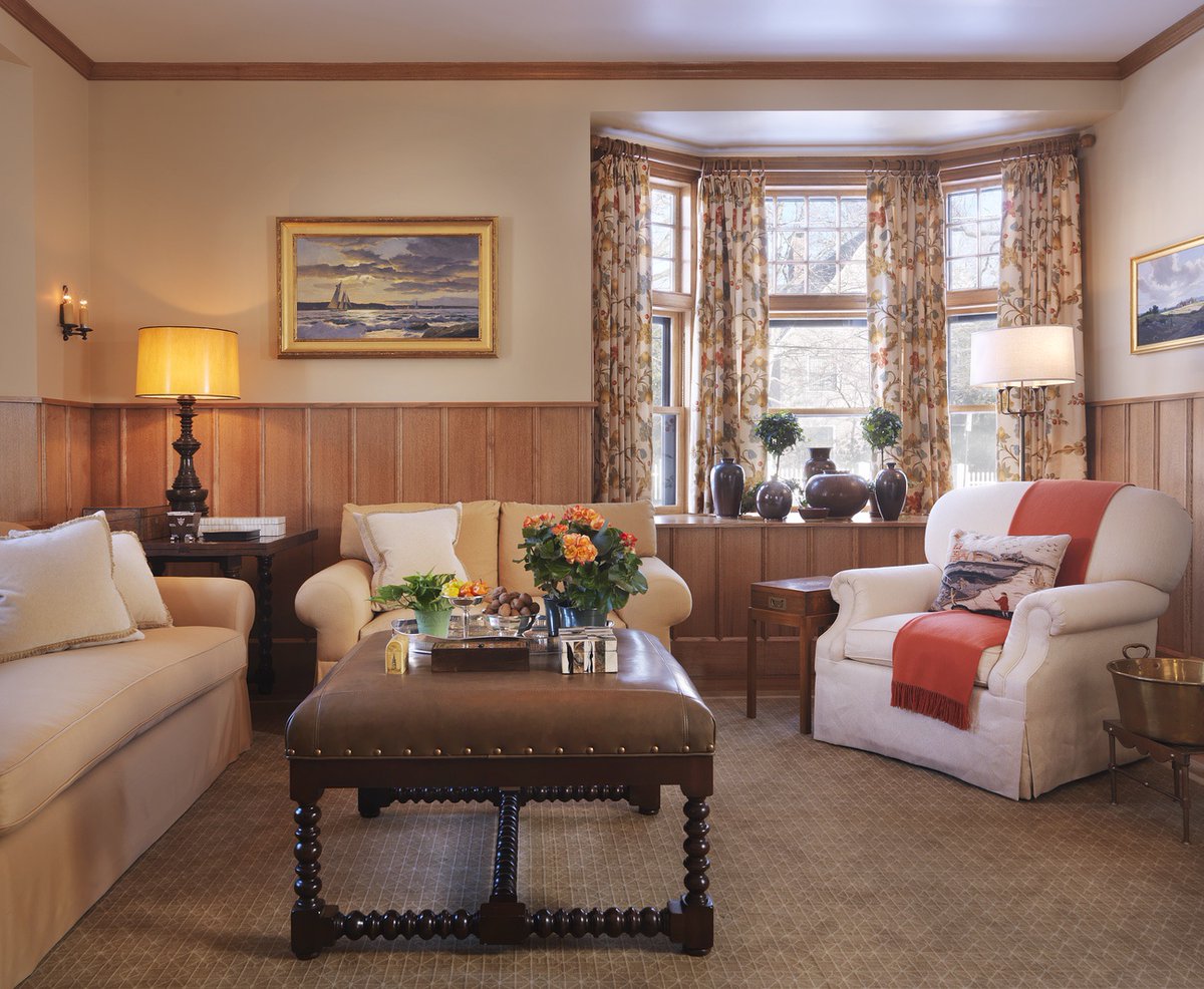 SH_Construction's tweet photo. A charming and comfortable living room.
Architect: Charles Myer and Partners
Photography: Eric Roth
#SHConstruction #Builder #Contractor #HomeDesign #HomeRenovation #Renovation #CambridgeMA #LivingRoom #Charming #CharmingDetails #BostonContractor #BostonBuilder https://t.co/qEbnzhj6na