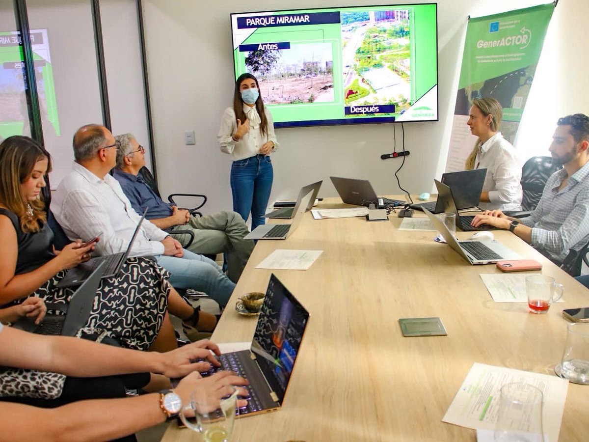 Katianavarrog's tweet photo. Compartimos aprendizaje y experiencias para la construcción de huertas comunitarias 🌿🌳 

Con la visita de ANCI Lazio, Risorse per Roma y Replay Network revisamos avances y ajustes necesarios para el desarrollo del proyecto #Generactor https://t.co/jyBdEzzq24