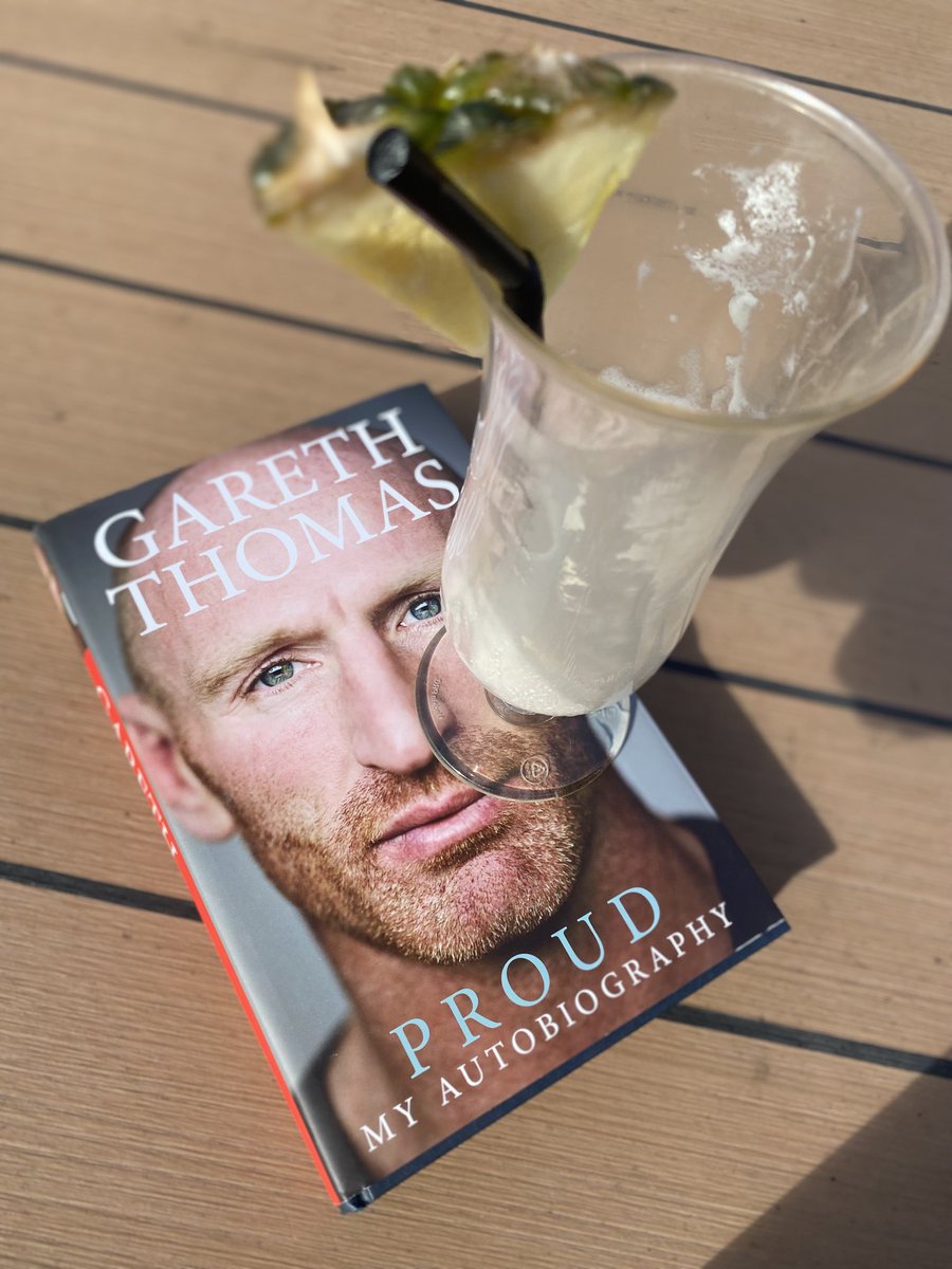 Chilling on a #cruise and just started this ⁦<a href="/gareththomas14/">Gareth Thomas</a>⁩ #autobiography Great read so far 🙏🏉 🛳️🌈🍹
