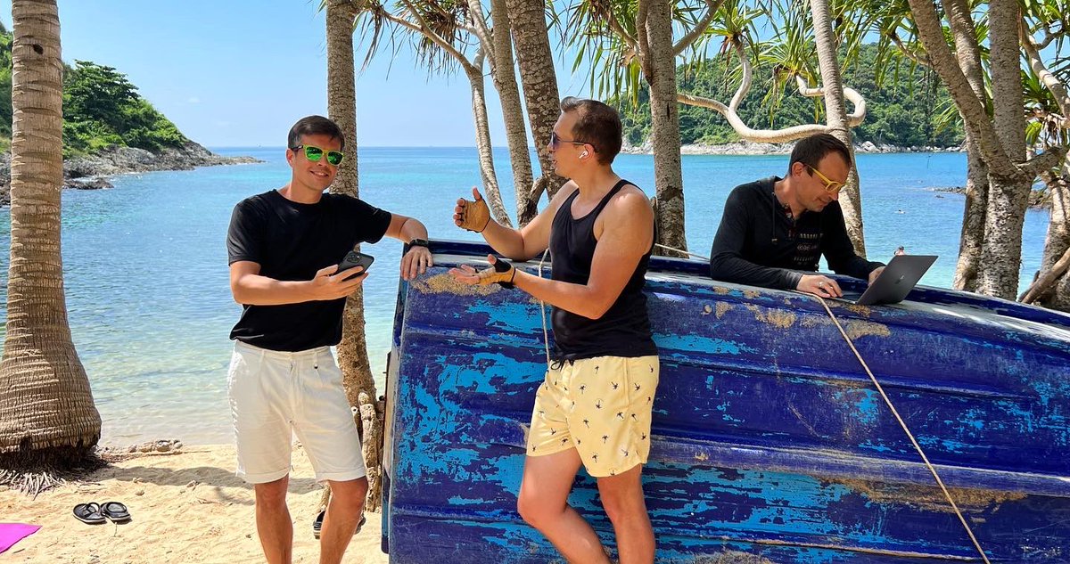 Yesterday we had a non-professional but lively photoshoot! The results will be shared through our Social Media profiles &amp; used in Lithuanian 15min magazine. We hope you are feeling the good vibes!

Which photo do you like the most? @Joinergram #team #thailand