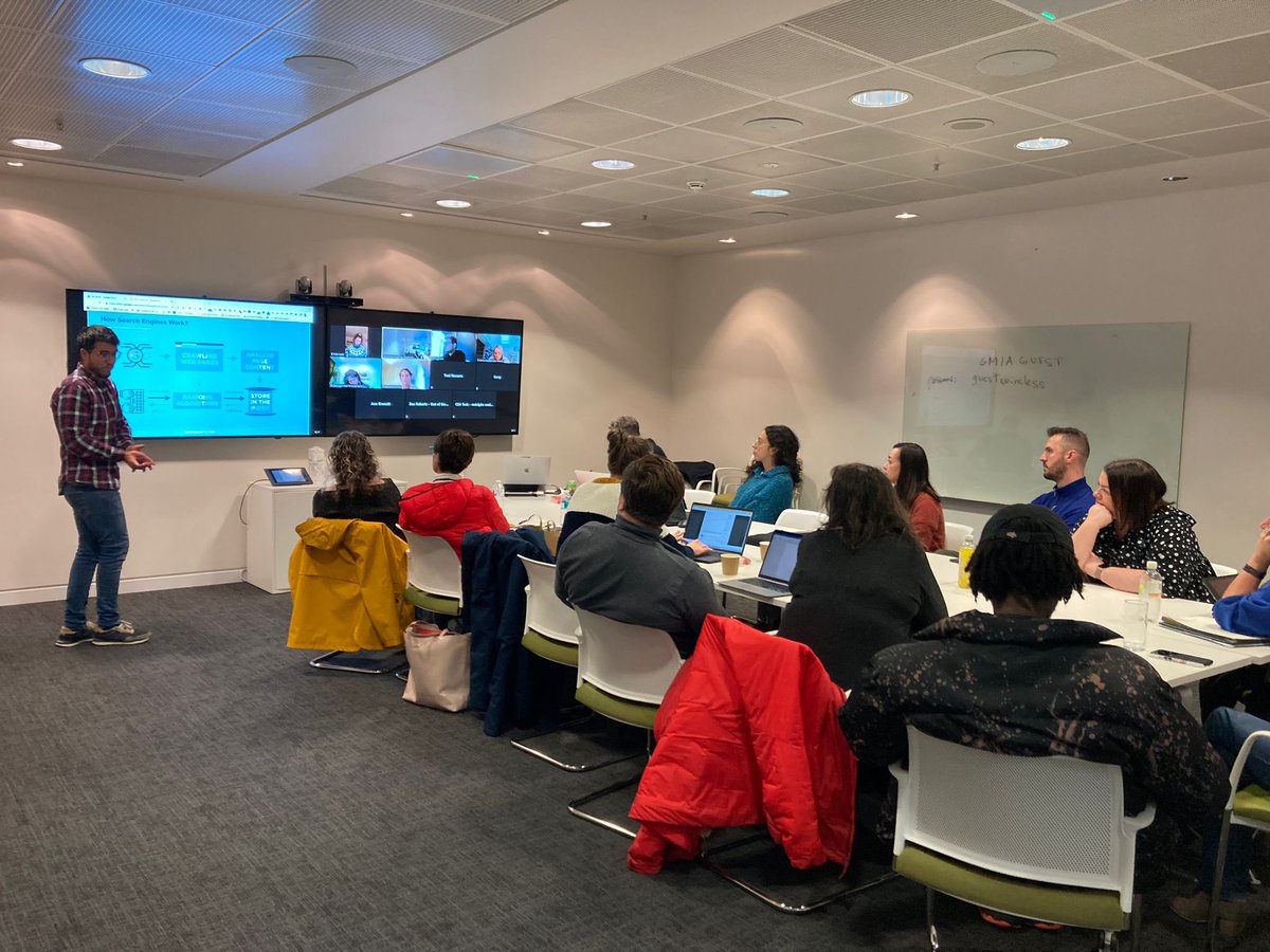 Big thanks to <a href="/ToniNavarroYes/">Toni Navarro - SEO + PPC ⭐️</a> for today’s SEO Upskill for <a href="/NatWestBusiness/">NatWest Business</a> Entrepreneur Power Hour in Manchester 🙌 #PowerUp