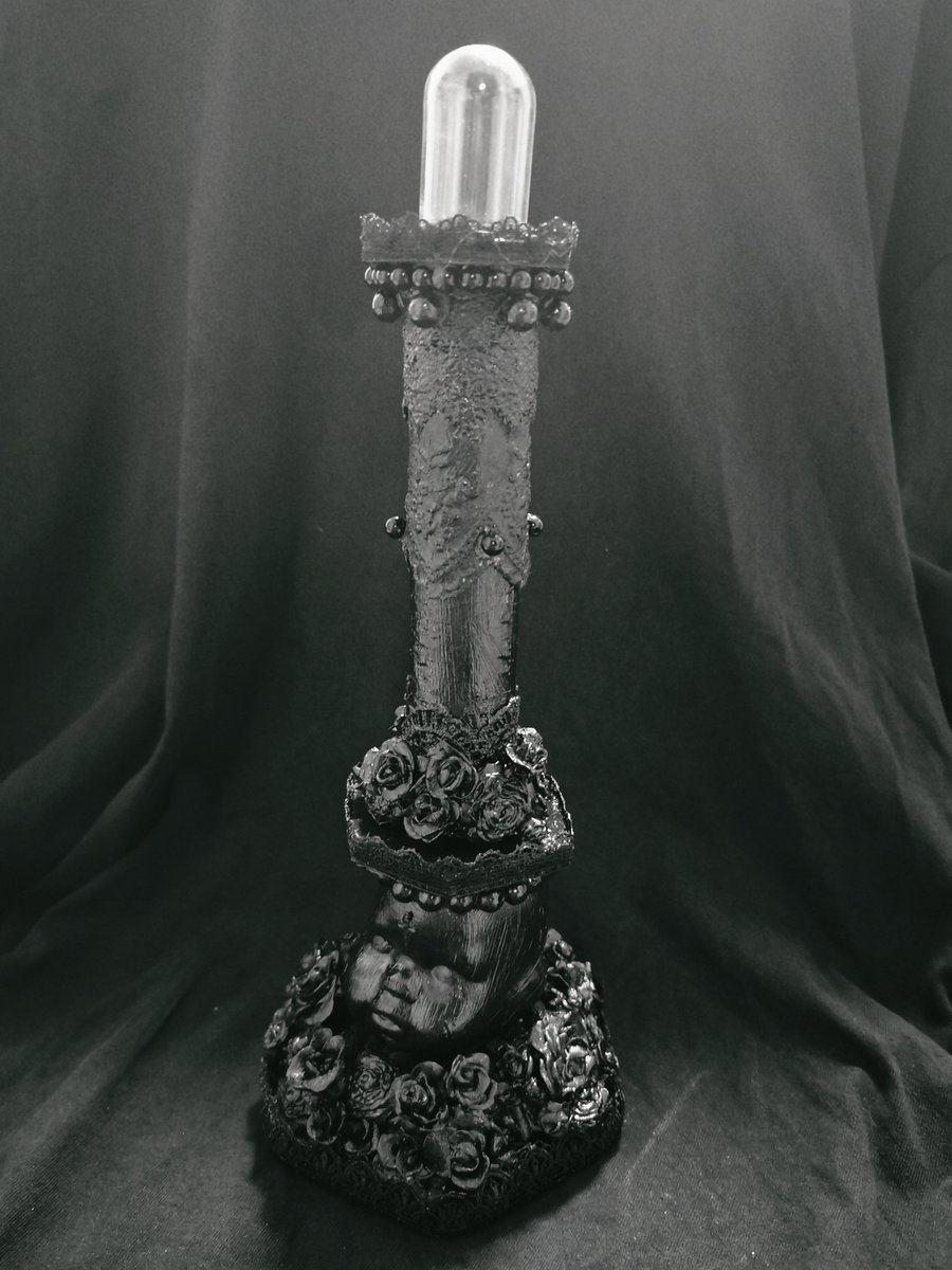 TetsuDomoto's tweet photo. あかちゃん燭台👼👼👼👼
#手作り 
#gothic https://t.co/mK3KQh7YJ0