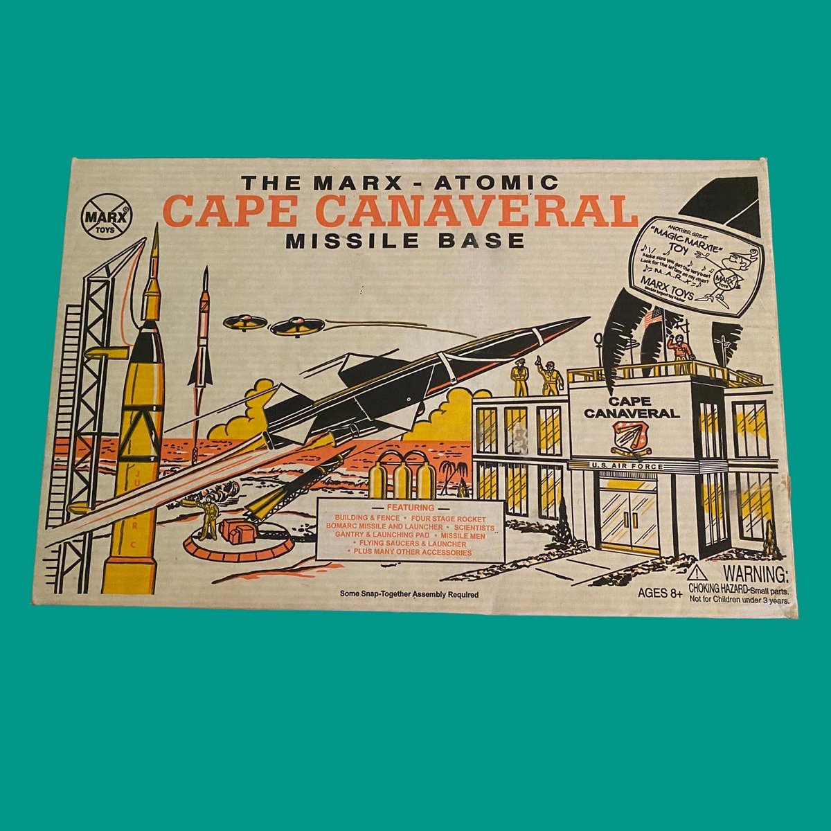 EnglishCardinal's tweet image. Marx Toys set starting bid $225 #marxtoys #forsale #vintagetoys #60s #Retro #ChristmasGift ebay.com/itm/2252752650…