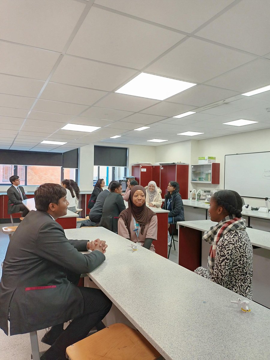 AGSMedSoc's tweet photo. Year 13 AGS and @AylesburyHigh students preparing for interviews - great questions and answers! https://t.co/JfBB44PFuU