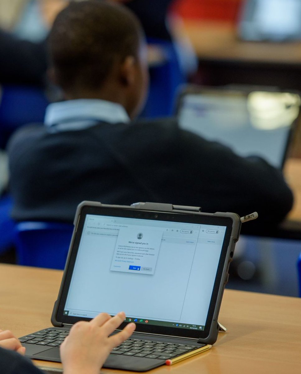 Digital Learning Programme tweet media