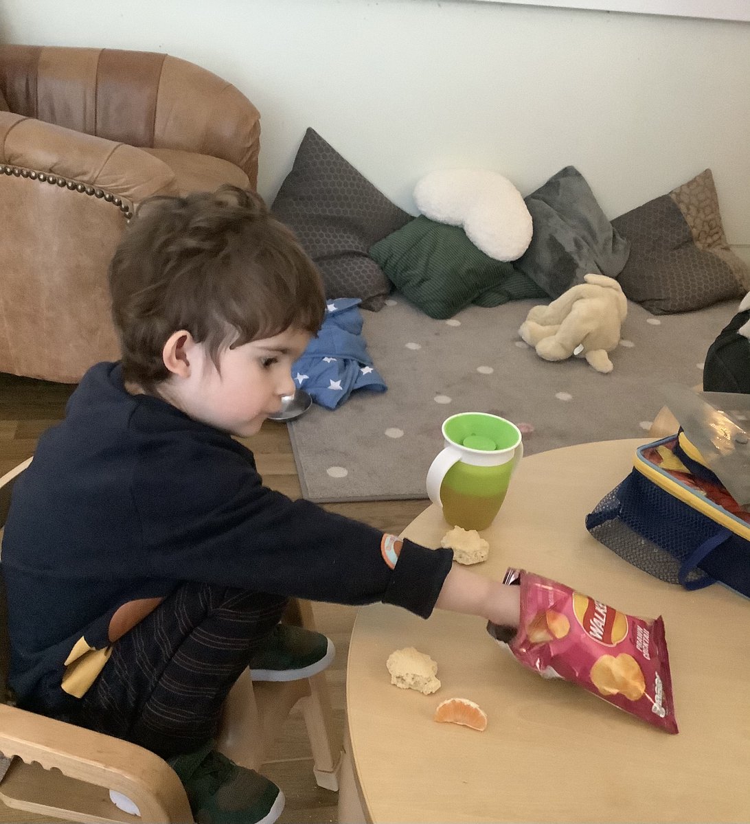 IsobelMairFC's tweet image. The children in Texa have been developing their independence during meal times in a variety of settings #socialsnack #healthandwellbeing #localcommunity #inclusion