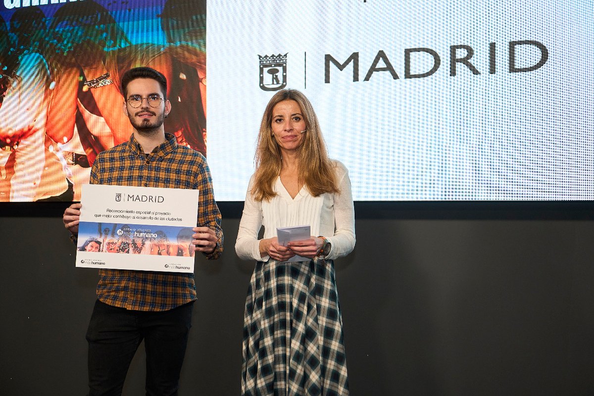 Premio Jóvenes máshumano tweet media