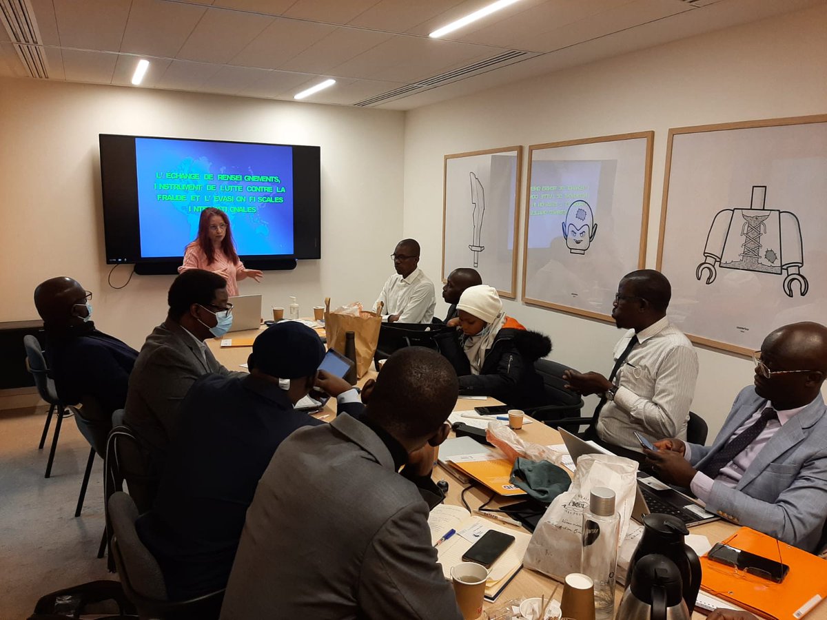 expertisefrance's tweet photo. Cette semaine se tient la 1e activité de la facilité #DATAFID sur l'économie numérique : des cadres des administrations fiscales de Côte d'Ivoire et du Sénégal sont en visite d'études en 🇫🇷 pour appréhender comment les géants de l'économie numérique peuvent contribuer à l'impôt. https://t.co/MvifjFP0bS