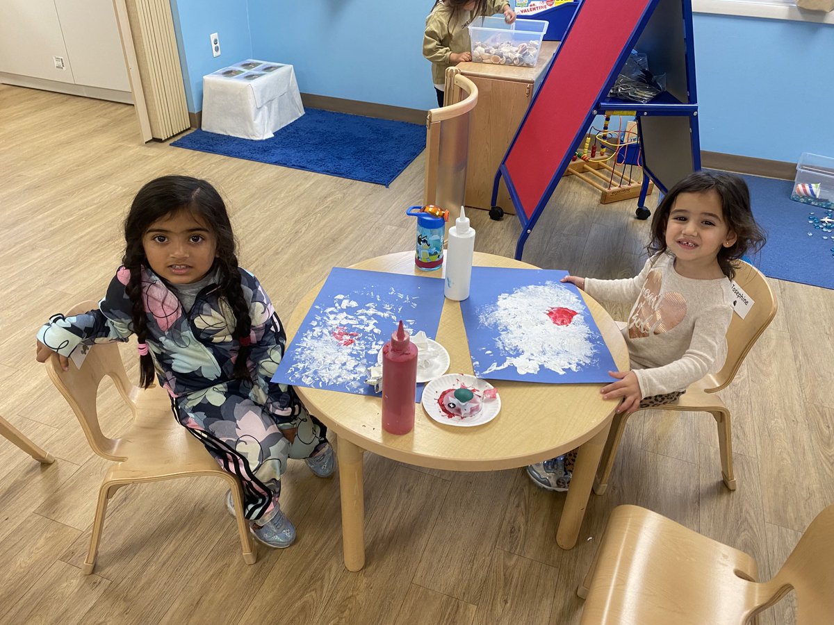 RanneyBeginners's tweet photo. Painting Cardinals in a Snowy Scene ❄️ https://t.co/jUx2T3FgjX