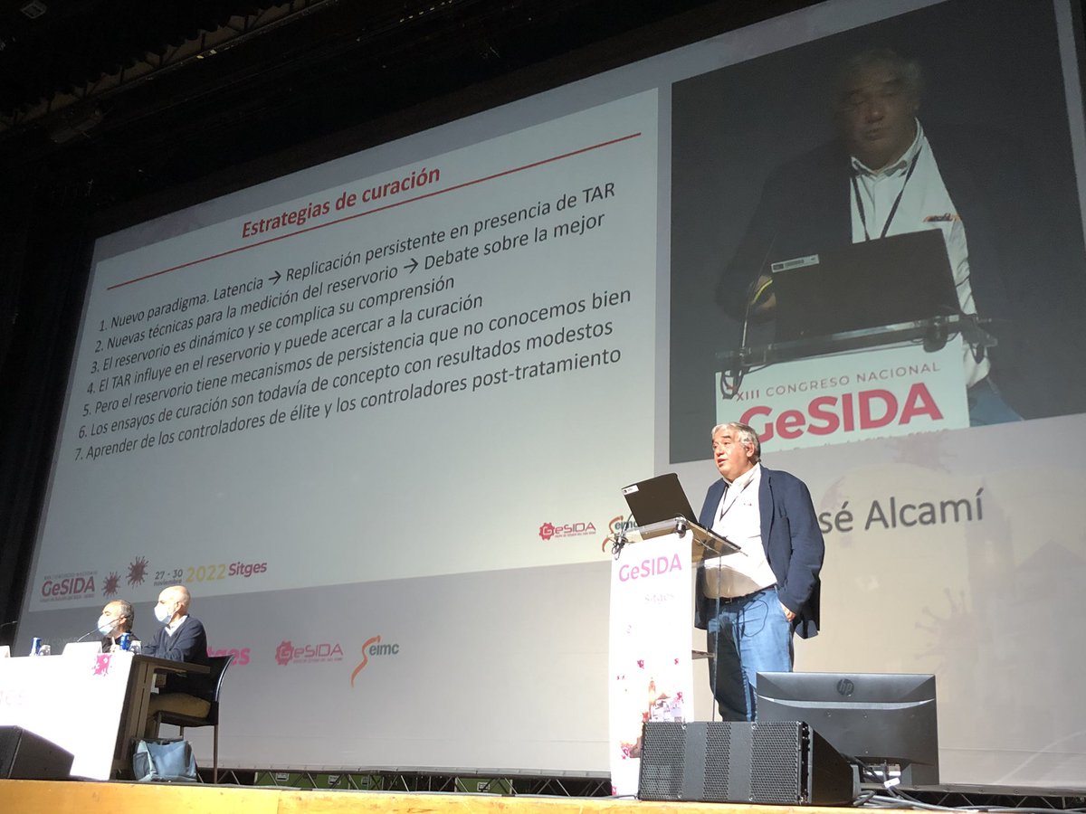GeSIDA_SEIMC's tweet photo. Tres grandes para revisar ‘Lo mejor del año’ en investigación básica y clínica del #VIH, así como la #COVID19: @pepealcami, @jbb4jbb4 y Daniel Podzamczer. Gracias a los tres por sus auténticas lecciones magistrales para cerrar #GeSIDA22. https://t.co/W1znRuBwhg