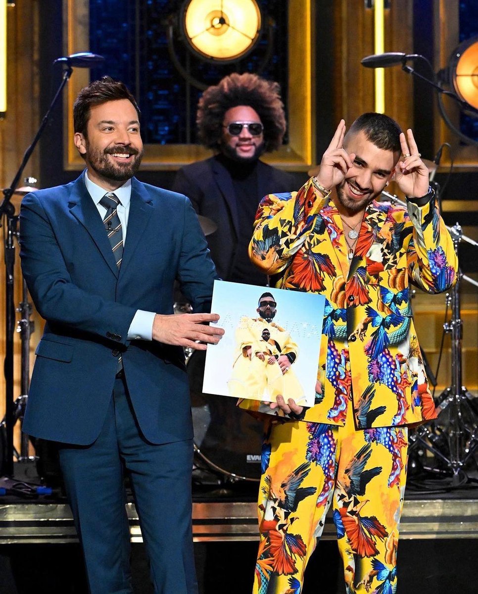 LaIndustriaInc's tweet photo. Se logró 💪 @ManuelTurizoMTZ cantó La Bachata en @FallonTonight ❤️‍🔥 https://t.co/7FfNCzqaxD