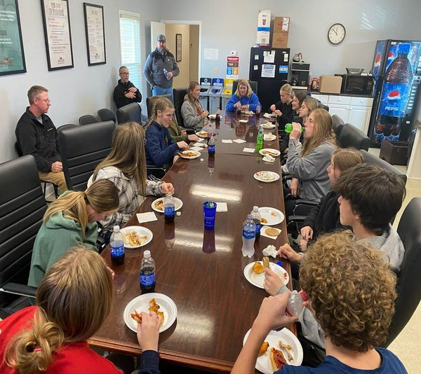 eastsurryhs's tweet photo. Mr. Love's Animal Science I classes toured the processing plant at Wayne Sanderson Farms to learn about the process poultry goes through from farm to table.  Students were presented a presentation from Wayne Sanderson Farms employees and served lunch by the company. Great trip!! https://t.co/GQM4rdh3Dz