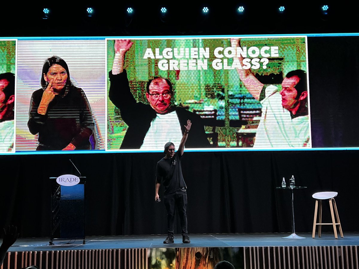 🔔Última presentación de
#Erede2022

➡️Oscar Muñoz, CEO y Fundador de
Green Glass.

Transmisión en irade.cl
<a href="/GreenGlassCL/">Green Glass</a>