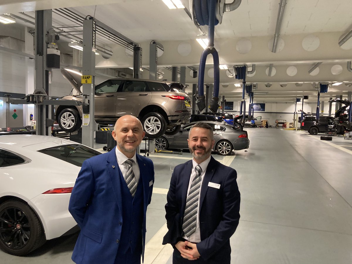 Robert Forrester tweet media