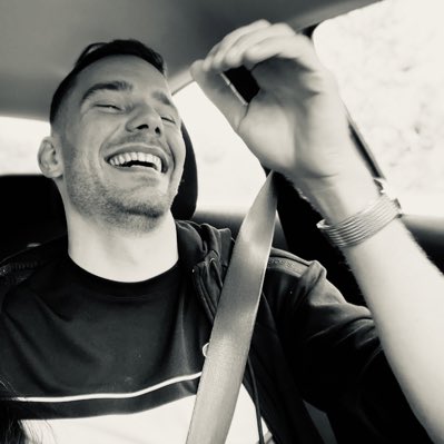 DrMax420's tweet photo. #NouvellePhotoDeProfil https://t.co/1mPrPKxpZA
