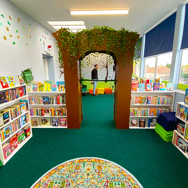 Olivbells_'s tweet photo. Does Your School Library Need A Refresh?🌳📚
For more information visit https://t.co/N7yGOPlYTA where you can see some of our amazing builds and arrange a free consultation.
#olivbells #makinglittleworlds #school #readingscores https://t.co/elCVN2mXhz