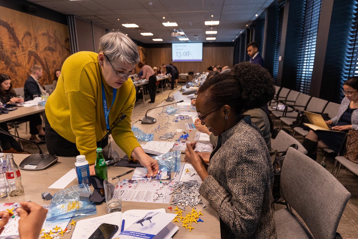 OPCW's tweet photo. 'Science for Diplomats' is an #OPCW knowledge-sharing initiative where experts engage diplomats on science and technology relevant to the #ChemicalWeaponsConvention. Today's interactive presentation focused on scheduled #chemicals and newly scheduled nerve agents.

#CSP27 https://t.co/PLa8tGYTrX